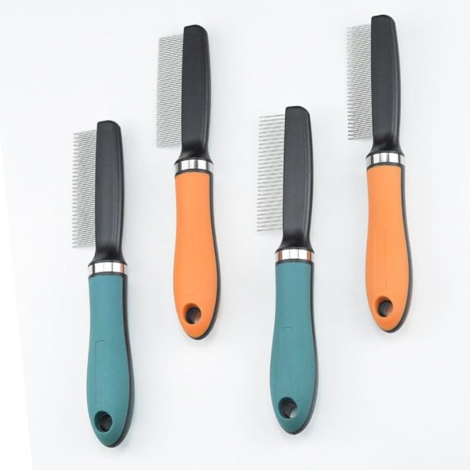 Combs for Grooming The Fur of Cats and Dogs, Available In A Variety of Colors. (Sparsity,Hermès orange)