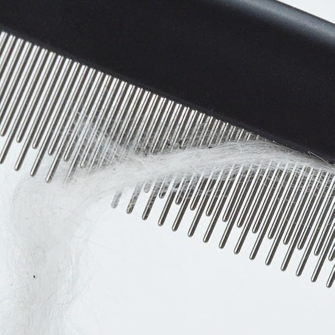 Combs for Grooming The Fur of Cats and Dogs, Available In A Variety of Colors. (Sparsity,Hermès orange)