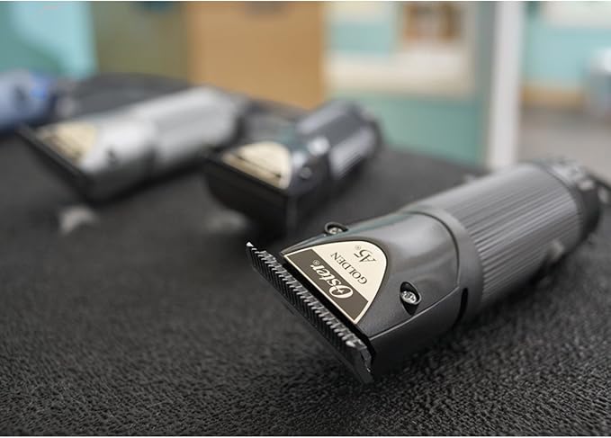 Oster Clipmaster Hair Clippers for Large Dog, Cat, and Pet Grooming with Detachable Blade for Thick Coats, Gray