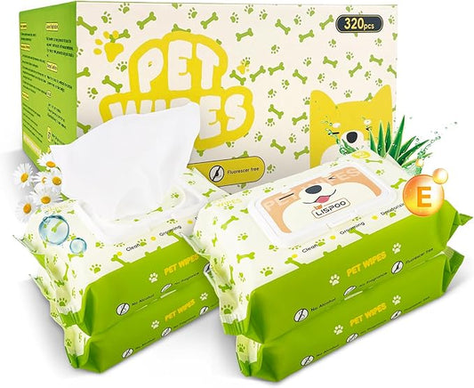 Petux Pet Wipes for Dogs and Cats, Unscented Dog Wipes Cleaning Deodorizing with Aloe Vera & Vitamin E, Soft Skin-Friendly Cat Wipes for Paws, Body, Bum, Fur and Face, 320 Count