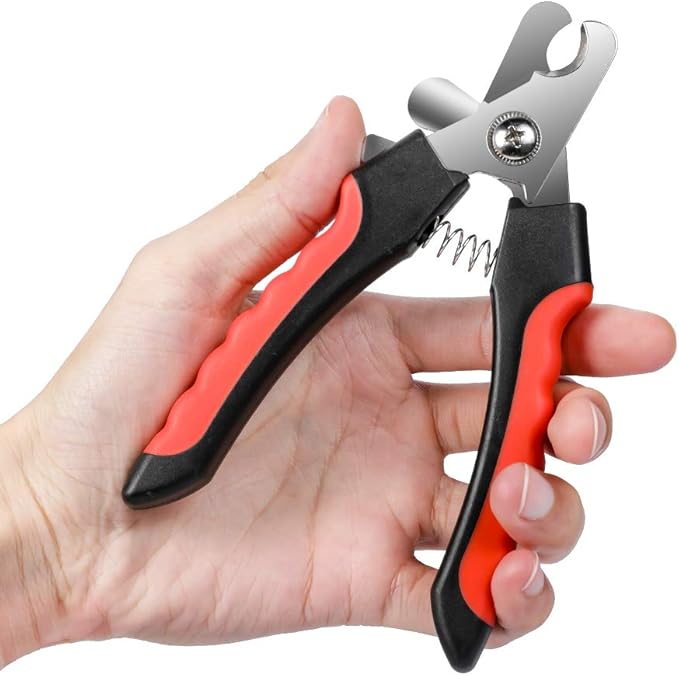 Dog Nails Clippers Trimmer with Safety Guard to Avoid Over-Cutting, Razor Sharp Blades with Bonus Dog Nail File, Cat Claw Clippers with Sturdy Non Slip Handles for Pets Dog Cat（Red & Black）