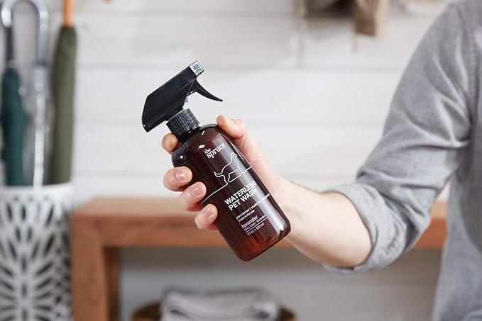 The Spruce Waterless Pet Wash, No Rinse Moisturizing Shampoo for Pets - Daily Pet Care - Cleaning, Cleansing, and Conditioning for Dogs, Puppies, and Cats - Lavender, 17oz, 2 Pack