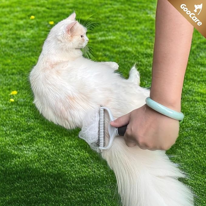 Pro Large 2-Sided Undercoat Rake, Deshedding Dematting Comb, Detangler Brush for Mats, Tangles & Shedding, Stainless Steel Blades, ABS Handle, Ideal for Long Haired Cats, Dogs and Rabbits