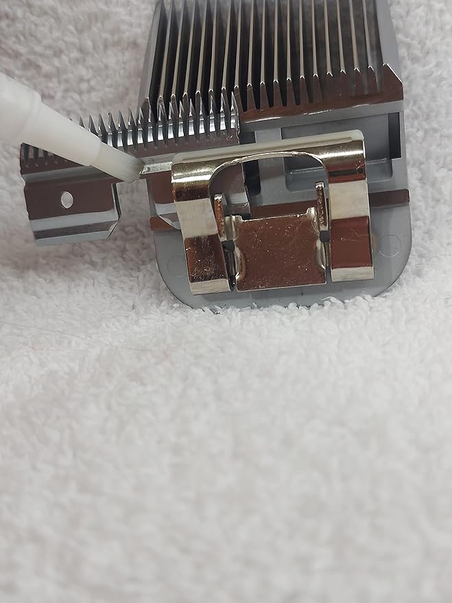 Geib Buttercut Stainless Steel A5 Detachable Clipper Blade. Fits A5 Type Clippers Size #5F Wide