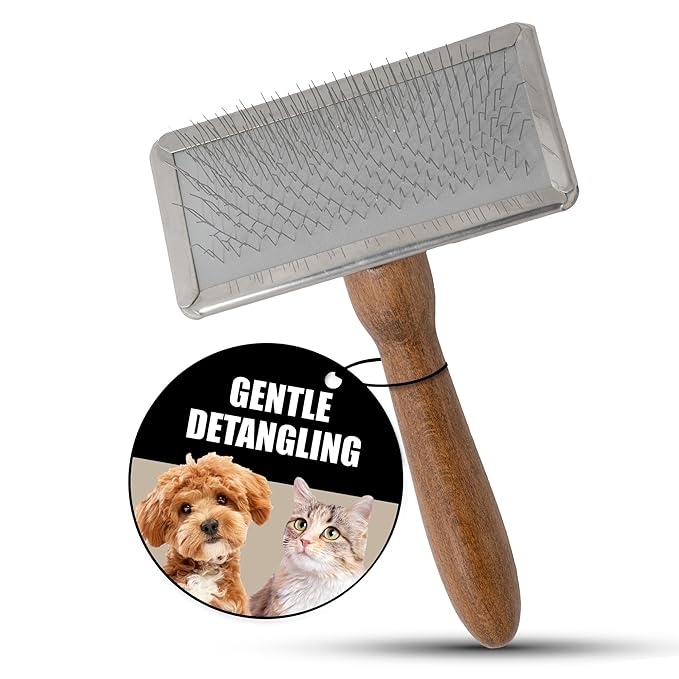 TAURO PRO LINE Wooden Dog Brush for Shedding Long and Short Hair, Wooden Soft Slicker for Grooming Haired Dogs and Cats, Metal Teeth And Sleek Design, 5,11 x 2.36 inch, S, Brown