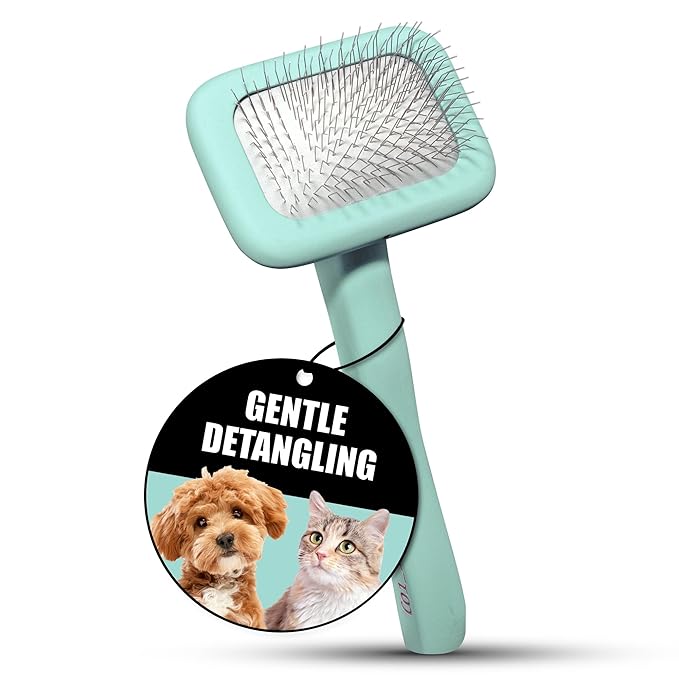 TAURO PRO LINE - Slicker Brush Rectangular S | Premium brush for dogs & cats with soft, flexible cushion ergonomic design. | Included: 1x grooming brush in Mint, Dimensions: Rectangular, 2,7 x 6.2in