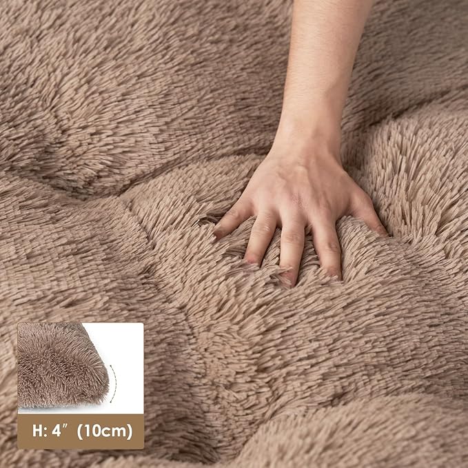 EHEYCIGA Fluffy Dog Crate Bed for Small Dogs, Plush Faux Fur Dog Crate Pad, Calming Anti Anxiety Small Dog Bed for Crate, Washable Soft Warm Dog Crate Mat with Non-Slip Bottom, Camel