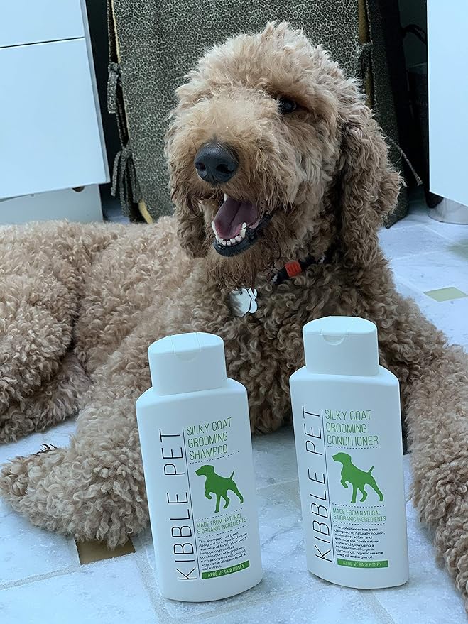 Pet Shampoo Professional Grooming Wash, Dog Coat Moisturizer, Aloe Vera Honey Scent, Deodorizing Coat for Long Lasting Odor Control, Hypoallergenic, Certified Organic, Made in The USA, 13.5 oz